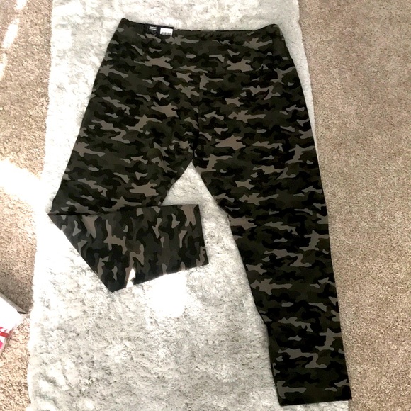 CASABLANCA Pants - Womens Green Camo Legging Stretch Workout Yoga Pant Cotton XXL